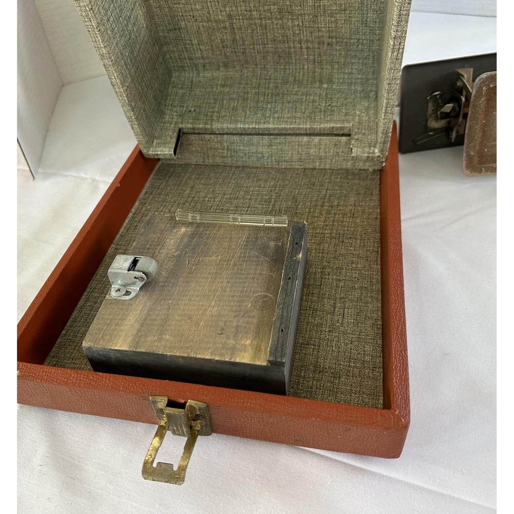 Singer Sewhandy Model 20 Sewing Machine Child Tan Good Vintage Hand Crank Case - Picture 7 of 16